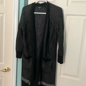 Vera Wang long sweater, size Medium. Brand new!